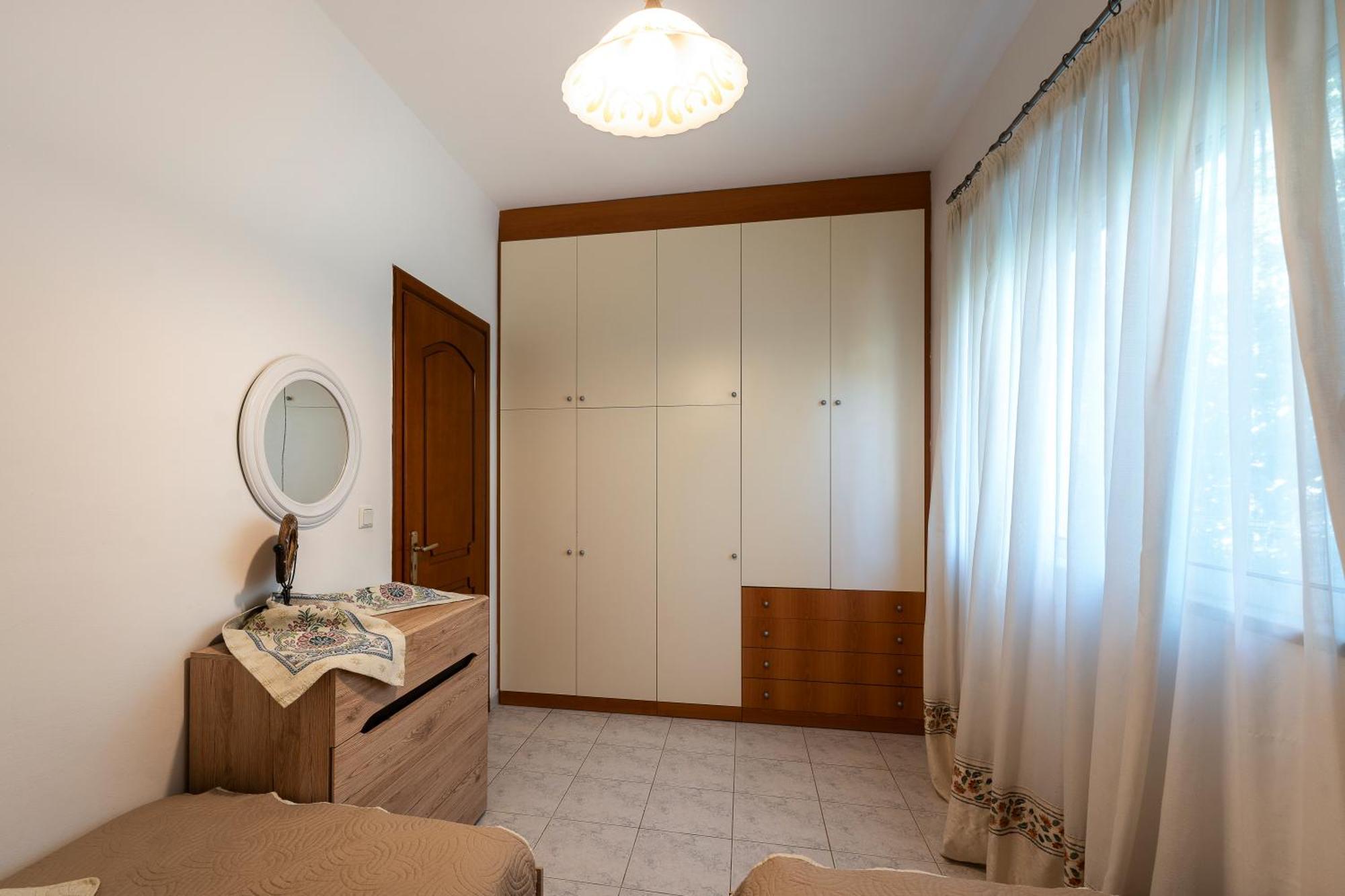 Pounedes Luxury Suites Pefki  Экстерьер фото