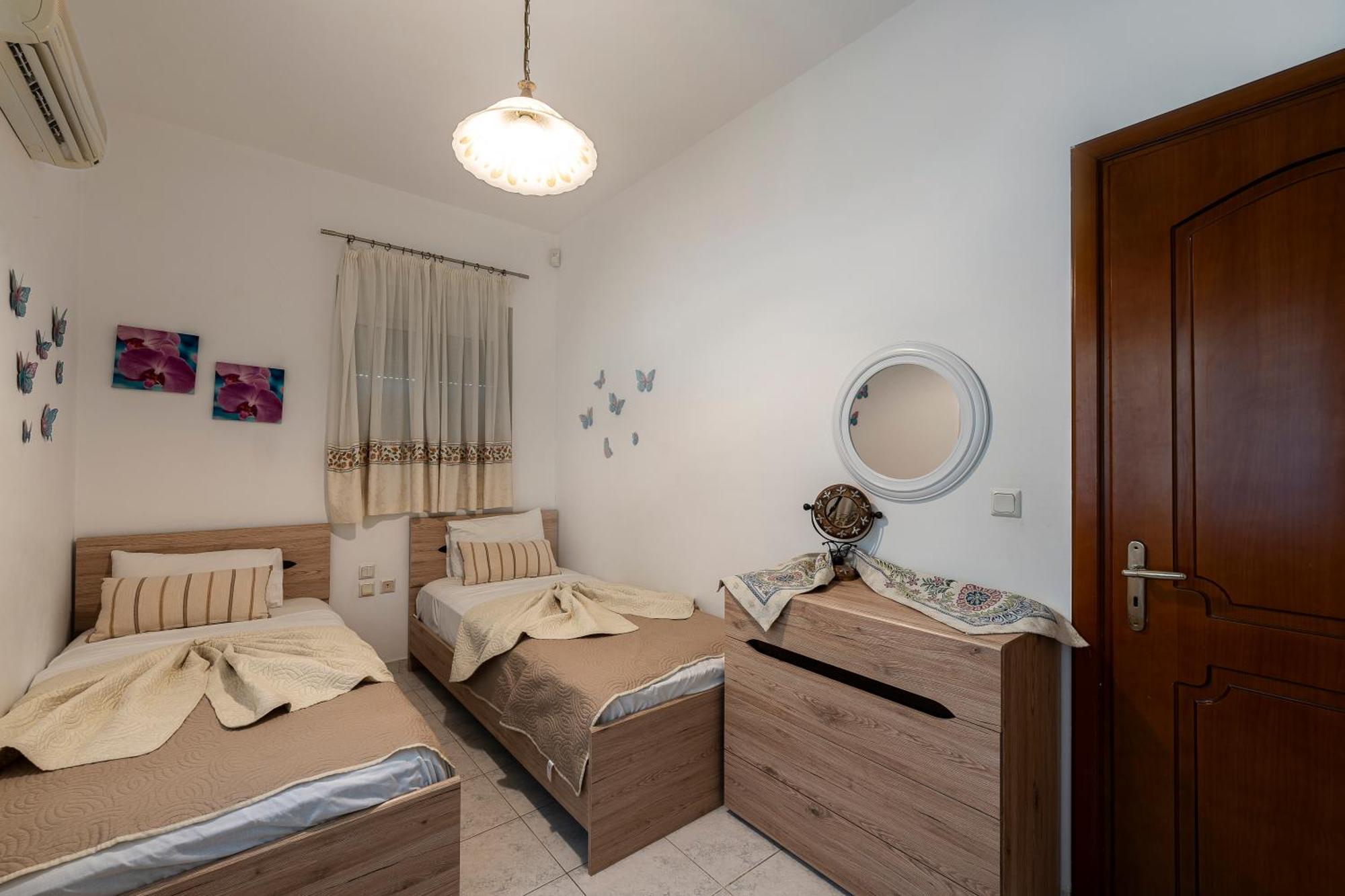 Pounedes Luxury Suites Pefki  Номер фото
